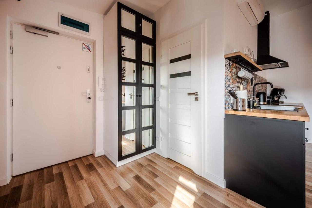 Modern Apartment Arizona Studio Old Town Dietla Balcony Krakow Exterior photo